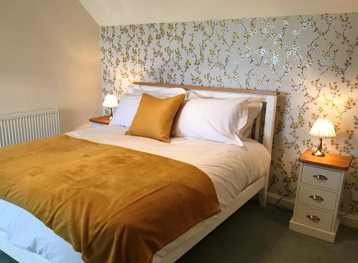 Bransford Farm Fishery & B & B ภายนอก รูปภาพ