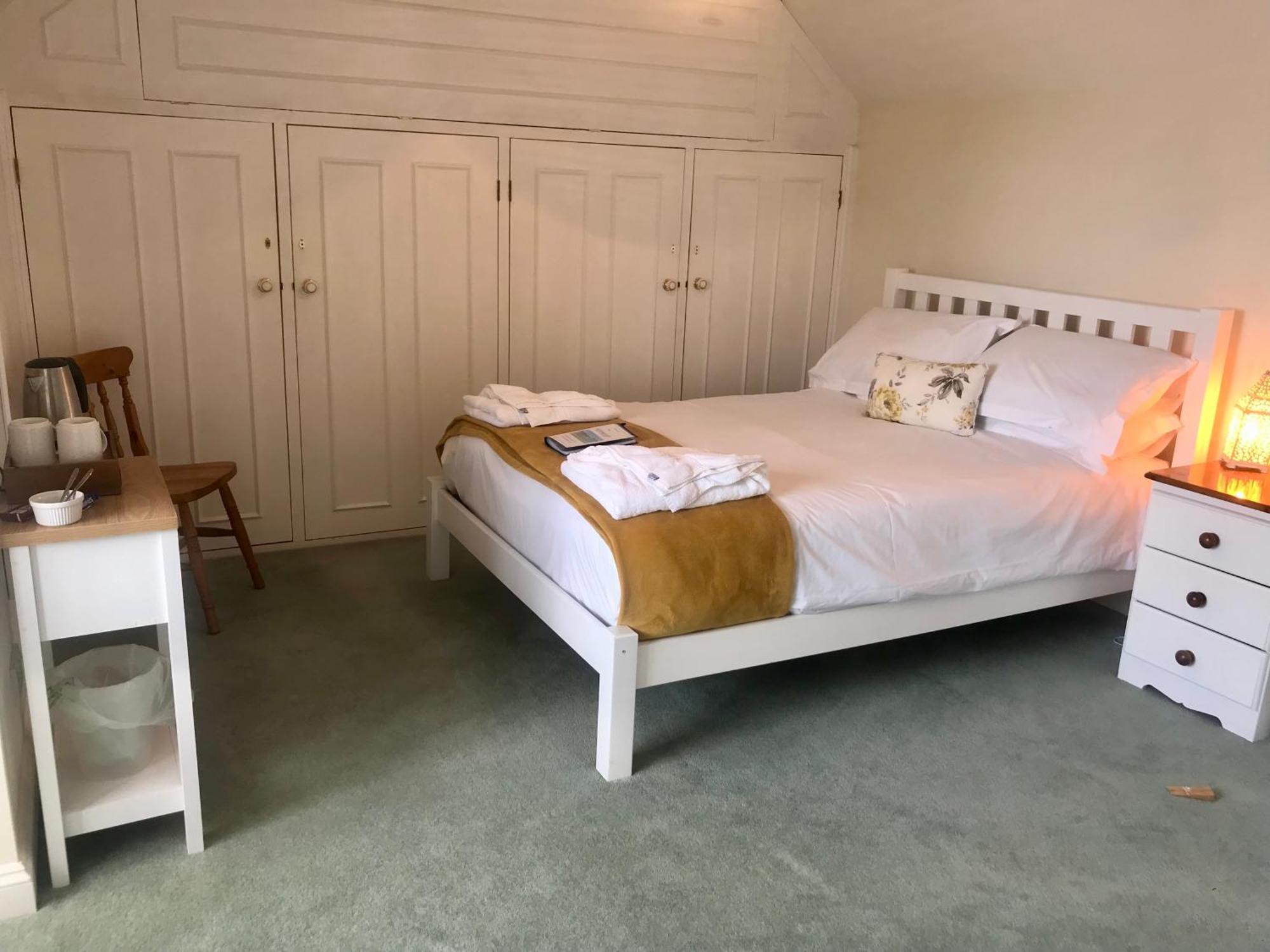 Bransford Farm Fishery & B & B ภายนอก รูปภาพ